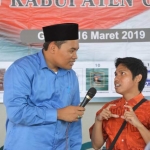 Makmun ketika memberikan pemahaman pemilih disabilitas soal Pemilu 2019, Jumat (15/3) lalu. 