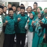 Ketua PKB Gresik Moh. Qosim bersama jajaran pengurus usai melengkapi berkas peserta pemilu di KPU Gresik, 2018 silam. 