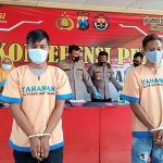 Kapolres Tuban AKBP Darman saat konferensi pers di Mapolres Tuban, Senin (6/9/2021). (foto: ist)