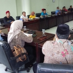 Hearing pemilik kios pasar baru Tuban dengan DPRD.