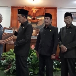 Suasana penyerahan Ranperda Perubahan APBD 2022 yang dilakukan DPRD Tulungagung bersama pemerintah daerah setempat.