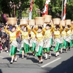 Para peserta karnaval di Lamongan.