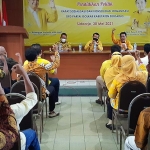 PENGURUS BARU: Konsolidasi sekaligus sosialisasi SKEP kepengurusan Partai Golkar Sidoarjo 2020-2025, Minggu (30/5/2021) sore. foto: MUSTAIN/ BANGSAONLINE