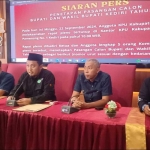 KPU Kediri dalam penetapan pasangan calon Bupati dan Wakil Bupati dalam kontestasi Pemilihan Kepala Daerah (Pilkada) serentak 2024 Kantor KPU Kabupaten Kediri.