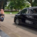 Ketua Majelis Tinggi Partai Demokrat yang juga Presiden ke-6 RI, Susilo Bambang Yudhoyono bertemu dengan Presiden Joko Widodo (Jokowi) di Istana Bogor, Jawa Barat, Senin (2/10/2023). 