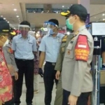 Wakil Wali Kota Batu Punjul Santoso bersama Kapolres AKBP Harviadhi Agung Pratama saat sidak di Lippo Plaza.