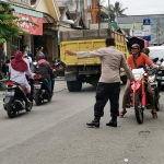 Operasi yustisi penegakan prokes dilakukan di jalan raya, pasar tradisional, dan lokasi keramaian lainnya.