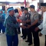 Para CJH Nganjuk dilepas Bupati Nganjuk H Taufiqurrahman, didampingi Wabup dan anggota Forpimda Nganjuk.