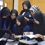Mahasiswa Program PPG Prajabatan Bersubsidi, Unipa Surabaya saat mengikuti kegiatan LKMM-TD. foto: ist