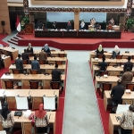 Suasana Paripurna DPRD Kabupaten Mojokerto.