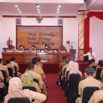 Suasana Rapat Koordinasi RPJMD Persiapan Evaluasi SAKIP yang dihadiri Seketaris Daerah Rudiayanto beserta jajaran OPD dan stafnya di Gedung Gradika Kota Pasuruan. foto: ist.