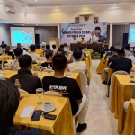 Anggota Komisi D DPRD Jatim, Satib, saat menggelar workshop di Jember.