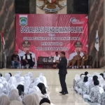 Pelajar dari SMAN 1 Lawang saat mengikuti Sosialisasi Pendidikan Politik.