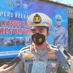 Kasatlantas Polres Blitar Kota, AKP Mulya Sugiharto, saat memberi keterangan kepada awak media.