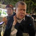 Ketua Umum Partai Gelora Fahri Hamzah mengungkap empat sosok bakal calon wakil presiden dari Prabowo Subianto usai pertemuan Koalisi Indonesia Maju (KIM) di kediaman Prabowo di Jalan Kertanegara, Kebayoran Baru, Jakarta Selatan, Jumat (13/10/2023).