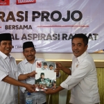 Deklarasi relawan Projo (Pro Jokowi) untuk menangkan paslon GUS di Pilbup Malang