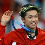 Taufik Hidayat saat meraih emas di Olimpiade 2004 di Athena, Yunani. foto: biografiku