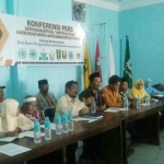 Pengurus Muhamadiyah Tuban saat menggelar konferensi pers. foto: GUNAWAN/ BANGSAONLINE