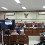 Sidang kasus pemotongan insentif ASN di BPPD Sidoarjo.