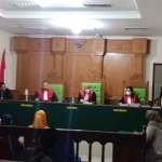 Sidang kasus arisan online di Bangkalan.