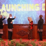 Bank Jatim bersama Pemerintah Kota Mojokerto saat melakukan launching digital payment pada 8 layanan publik di Pendopo Shaba Mandala Utama Kota Mojokerto. (foto: ist)