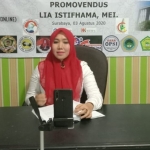 Lia Istifhama menjadi doktor ke-591 UINSA, setelah lulus dalam ujian disertasi terbuka program doktoral. foto: istimewa