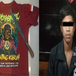 Kolase foto pelaku dan barang bukti berupa pedang beserta kaos di Mapolres Jombang.