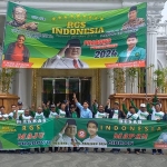 Pendiri RGS Indonesia, Moh. Khozin, dan Ketua Umum, Taufiq Muhammad bersama massa RGS saat hadir di Rakorda TKD Jawa Timur di Grand Empire Palace Hotel, Surabaya (foto:ist)