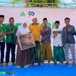 Penyerahan doorprize JJS yang diikuti ratusan pelajar dari Palengaan Daja. 