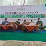 Pelaksanaan Konfercab XX PCNU Nganjuk tampak dihadiri Plt Bupati Nganjuk, PWNU Jatim, dan Rais Syuriah PCNU. foto: BAMBANG/ BANGSAONLINE