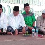 Cabup-Cawabup, SQ (Sambari-Qosim) saat menghadiri launching posko RGS II di Peganden. foto: syuhud/BANGSAONLINE