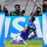 Kaua Elias cetak gol pembuka kemenangan Brasil 2-1 atas Inggris di Grup C Piala Dunia U-17 2023.