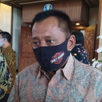 Dr. Ir. Heru Tjahjono, Sekdaprov Jatim usai menghadiri rapat paripurna di DPRD Jatim. (foto: ist).