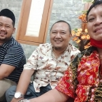 Mujid Riduan (kanan) mendampingi Gus Yani saat mobilisasi dukungan. (foto: ist)