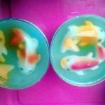 Ikan dalam puding. Ikannya pun bisa dimakan karena dari puding juga. foto: luckman hakim/BANGSAONLINE