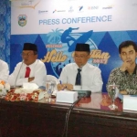 Bupati Indartato saat memberikan keterangan pers seputar kegiatan Hello Pacitan 2017.