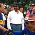 Surya Paloh bersama Ketua DPW Partai NasDem Jabar, Saan Mustopa jelang acara Gowes Bareng di Bandung, Minggu (13/3) pagi. foto: NasDem Jabar for JPNN