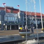 Kantor Pemkot Surabaya.