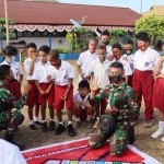 Metode monopoli, kita terapkan pada sistim belajar mengajar. Metode itu, bisa membuat anak-anak tidak mudah bosan untuk terus berkreasi. 