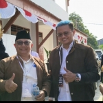 Rijanto bersama Beky Hendriansyah atau yang terkenal dengan nama Kaji Beky, saat mendaftarkan diri sebagai calon bupati dan wakil bupati ke KPU Kabupaten Blitar.