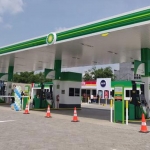 PT AKR Corporindo Tbk melalui anak usaha British Petroleum (BP) menjual BBM melalui Stasiun Pengisian Bahan Bakar Umum (SPBU). Foto : Liputan6.com/Pebrianto Eko Wicaksono