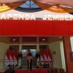 Bupati Jember, Hendy Siswanto, saat peresmian kantor baru Bapenda.