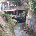 Kondisi mobil Pajero sebelum dievakuasi.