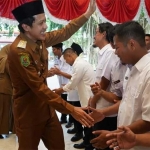 Wabup Syah Natanegara usai melantik P3K di Pendopo Trenggalek.