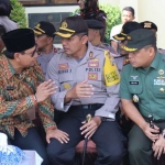 Unsur Muspida, Bupati, Kapolres dan Dandim, saat apel pengamanan Pilkades.