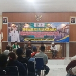 Para warga yang akan terimbas adanya pelaksanaan PPKT dihadirkan untuk sosialisasi.