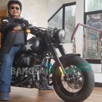 Djaja Laksana bersama moge Harley Davidson miliknya.