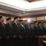 Anggota DPRD Gresik periode 2019-2024 ketika diambil sumpah janji.