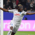 Victor Osimhen menjadi penguasa sementara top skor Serie A dengan mengemas 21 gol.