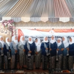 Pengurus IBI PC Bangkalan periode 2018-2019 foto bersama setelah selesai dilantik.